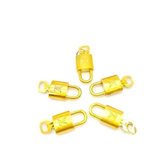 One Louis Vuitton Lock & Key - Picture 1 of 7